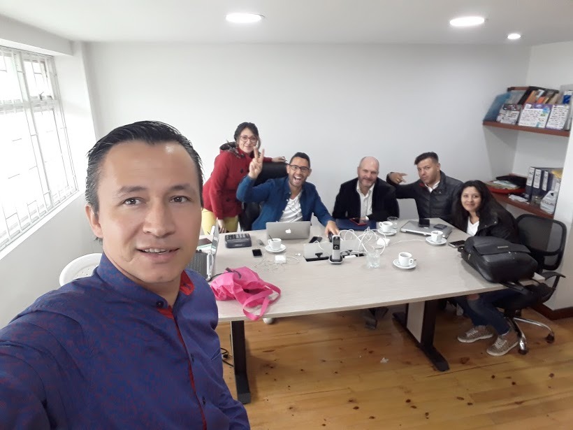 Clase de IA con Julián Castiblanco